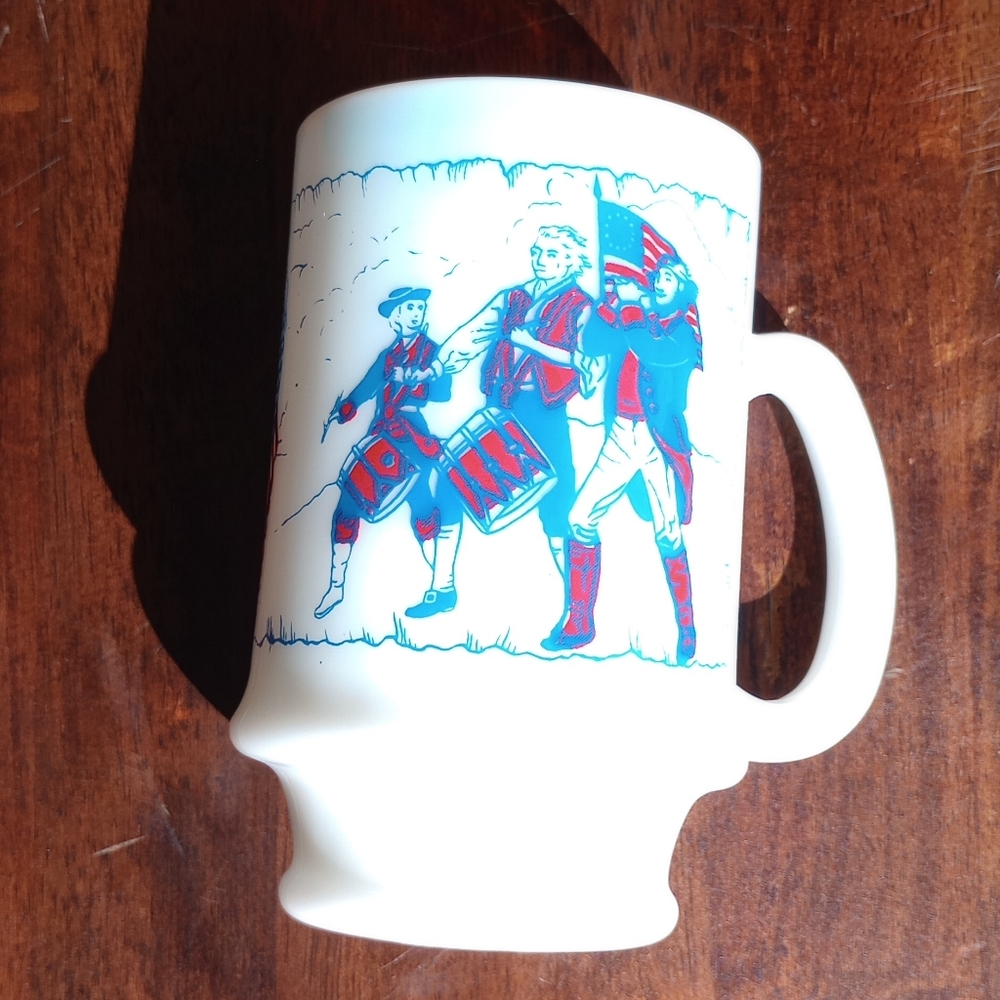 Bicentennial Milk Glass Mug | 1976 | Celebrate USA Independence
